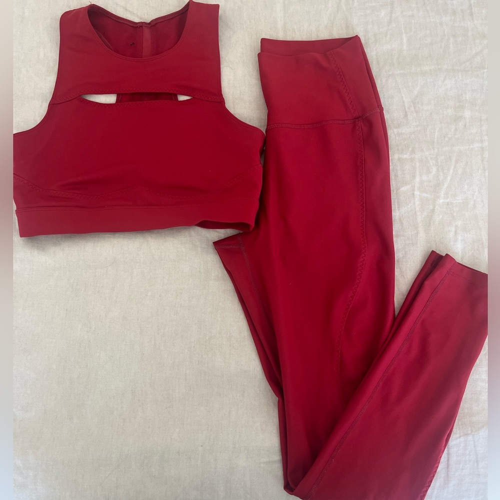 Carbon38 workout set